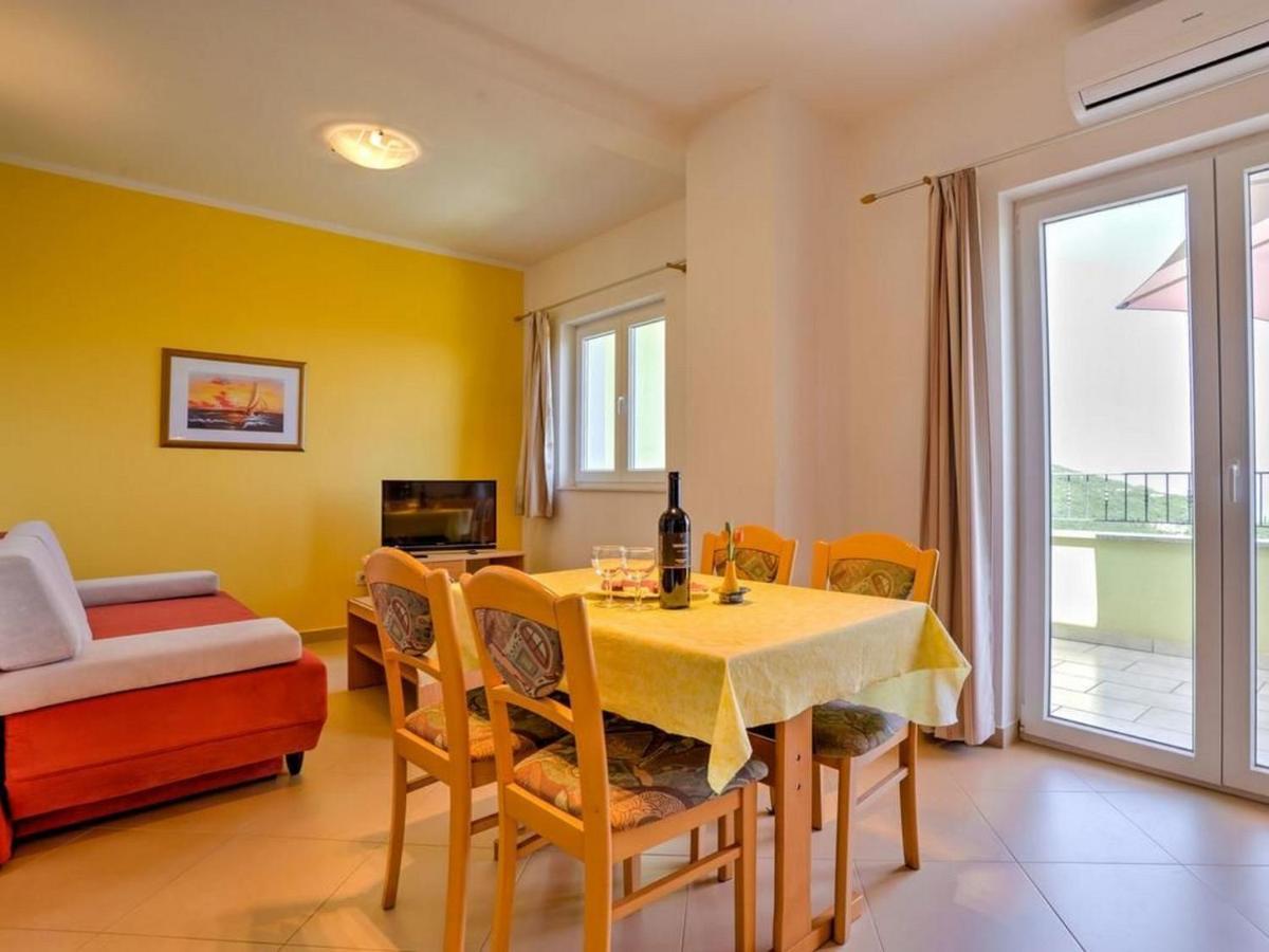 Apartments Villa Tara Brseč Exteriör bild