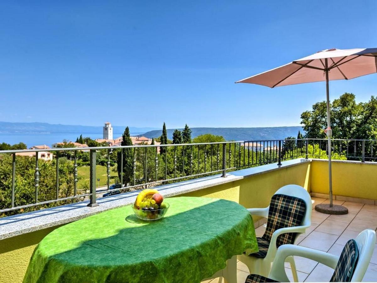 Apartments Villa Tara Brseč Exteriör bild
